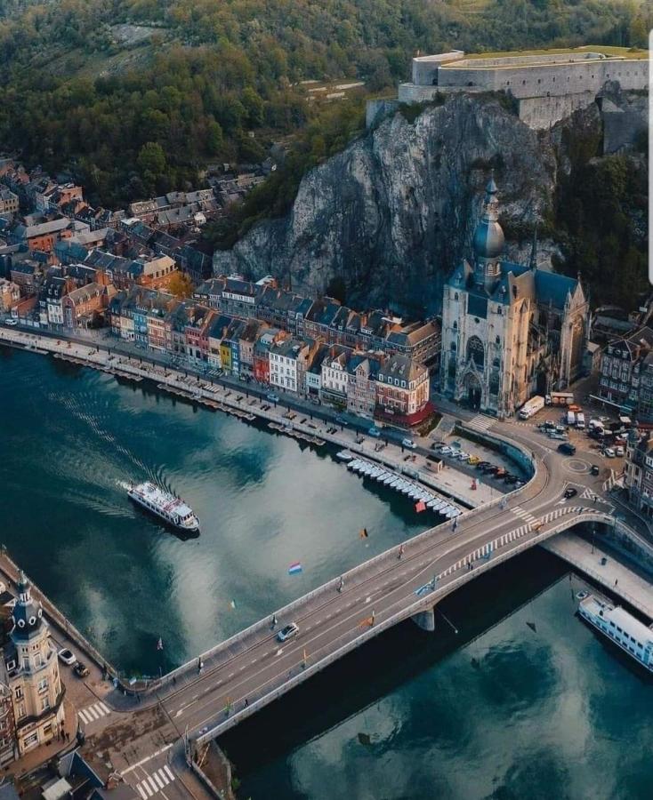 Envie De Vous Evader Dans La Vallee De La Meuse? Hastiere-par-dela Экстерьер фото